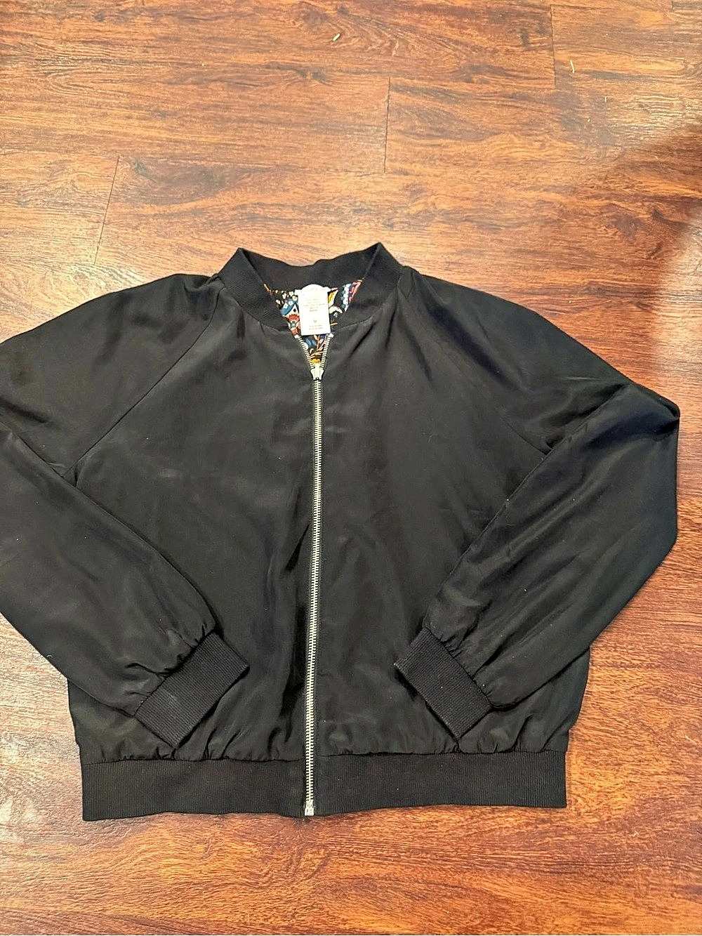 Xhilaration Women's Black Bomber Jacket Size Medium Like New